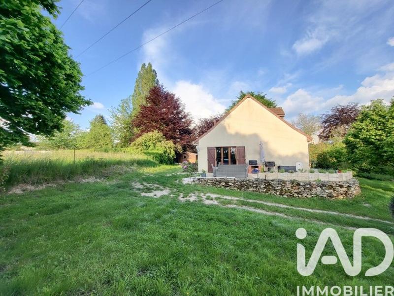 Maison - 93 m² - 4 pièces