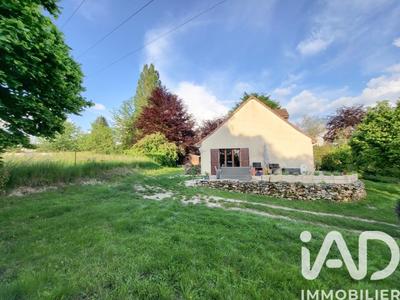 Maison - 93 m² - 4 pièces