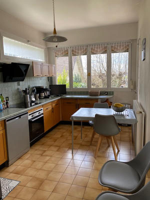 Maison - 167 m² - 7 pièces