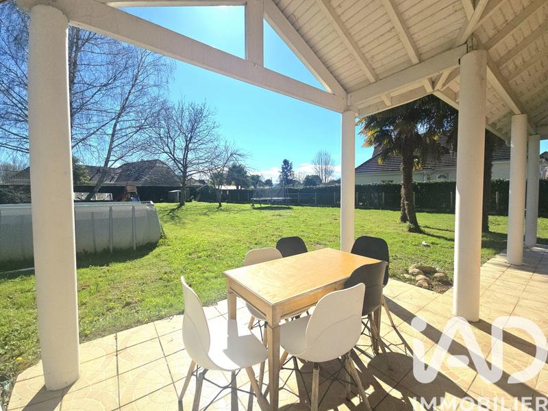 Maison - 144 m² - 7 pièces