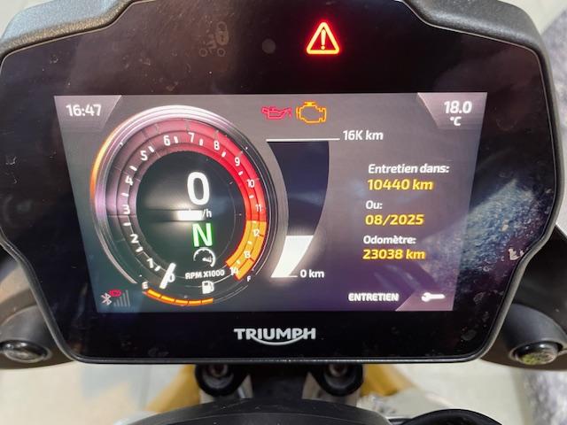 Triumph Speed Triple Rs 1200