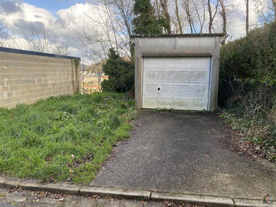 Parking / Garage - 15 m²