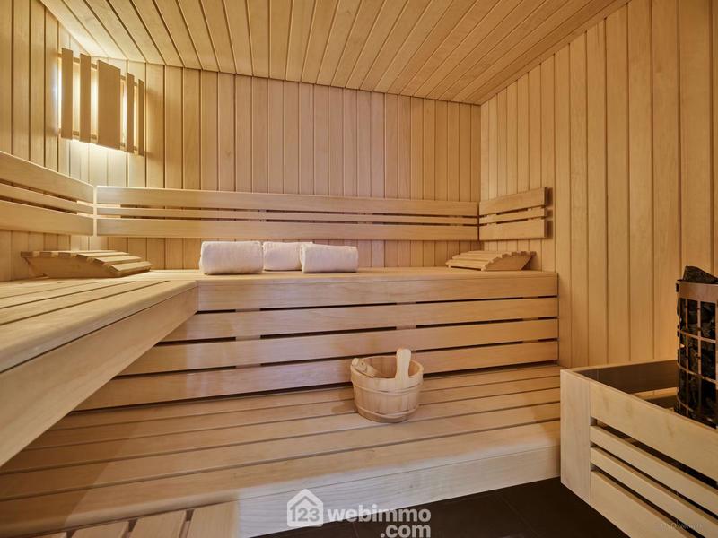 Châlet - 310 m² - 15 pièces