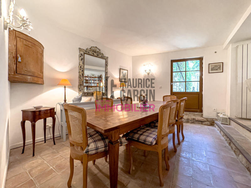 Maison - 160 m² - 5 pièces