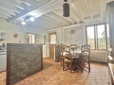 Maison - 139 m² - 5 pièces