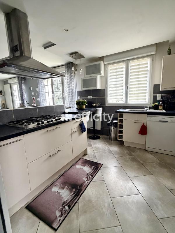 Maison - 160 m² - 7 pièces