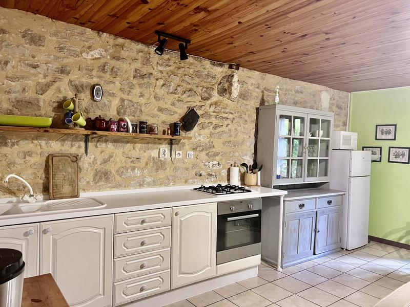 Appartement - 285 m² - 20 pièces