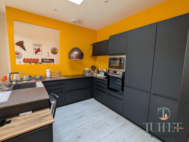 Maison contemporaine - 172 m² - 6 pièces