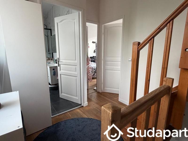 Chambre - 17 m² - 1 pièce