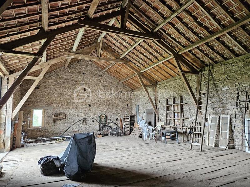 Corps de ferme - 100 m² - 4 pièces