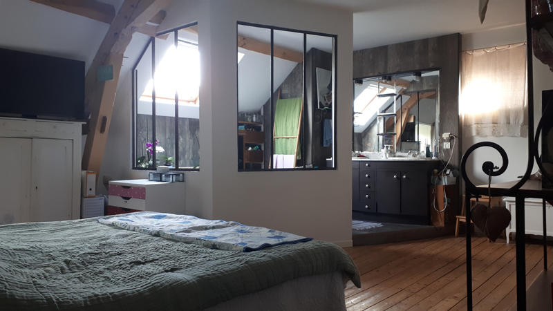 Maison - 247 m² - 8 pièces