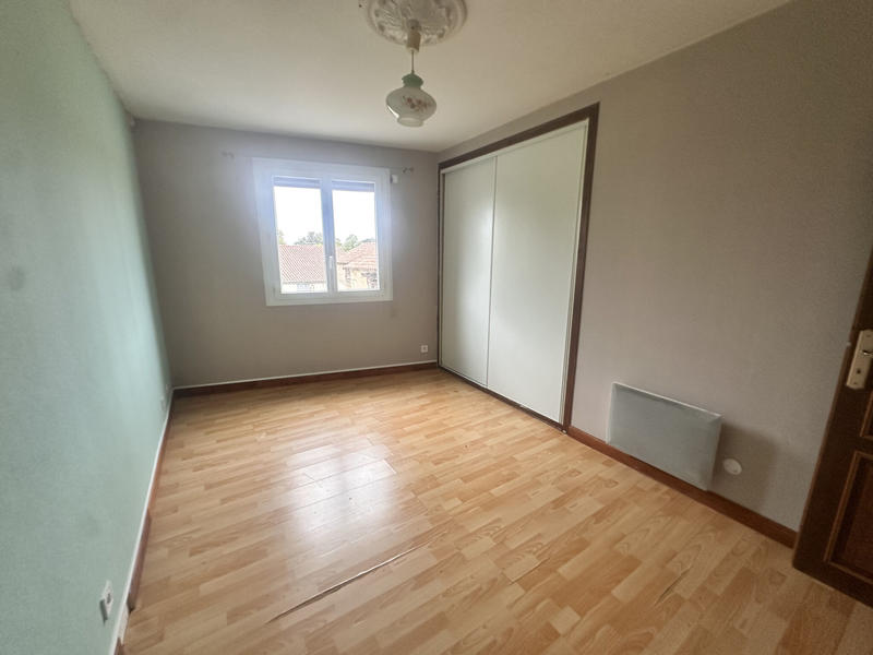 Maison - 272 m² - 10 pièces