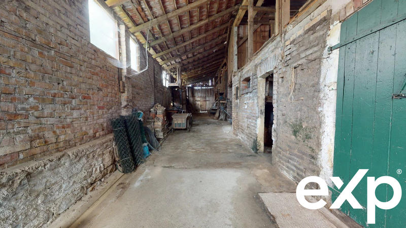 Maison - 99 m² - 5 pièces