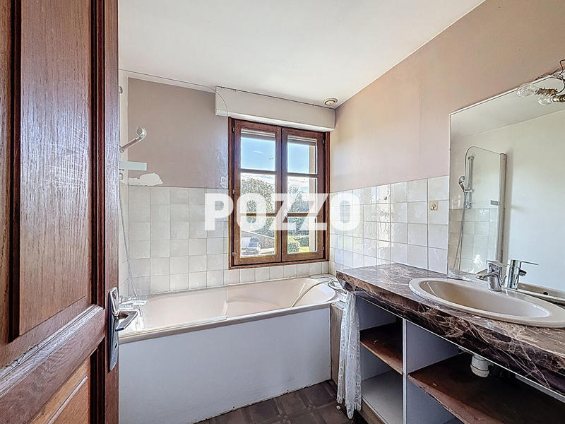 Maison - 100 m² - 4 pièces