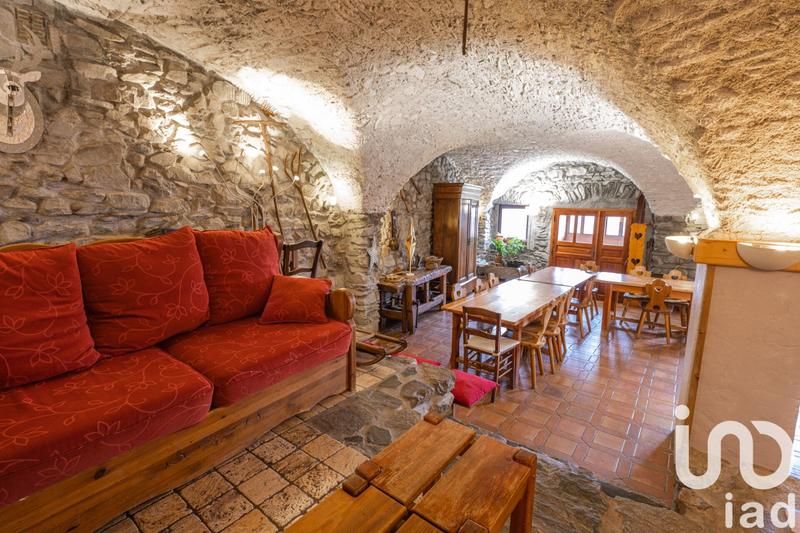 Appartement - 85 m² - 2 pièces