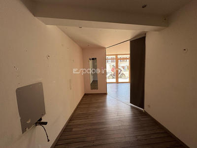 Local commercial - 22 m²