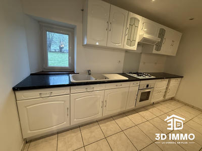 Maison - 99 m² - 5 pièces