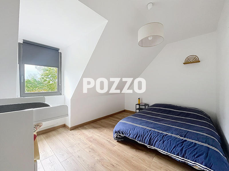 Maison - 166 m² - 6 pièces