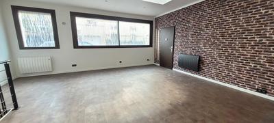Loft - 59 m² - 2 pièces