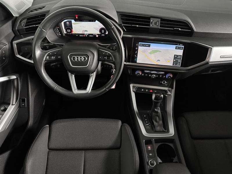 Audi Q3 Sport 35 Tdi 150ch Virtual Cockpit Sieges Gps Camera Attelage Regul Full Led s-Tronic