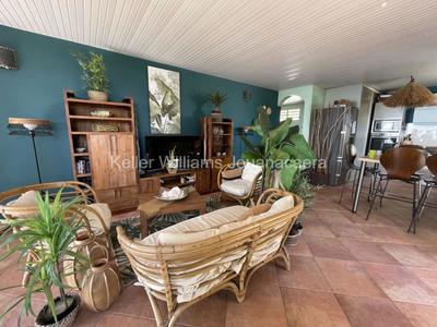 Villa - 239 m² - 3 pièces