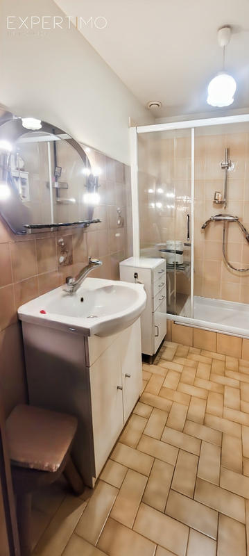 Viager - Maison - 73 m² - 7 pièces