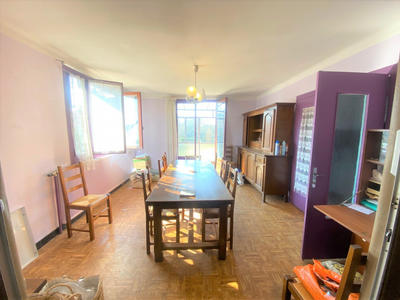 Maison - 90 m² - 5 pièces