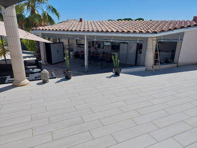 Villa - 203 m² - 7 pièces