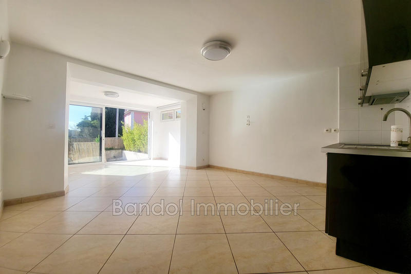 Appartement - 87 m² - 5 pièces