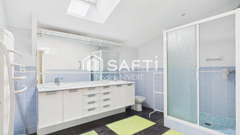 Maison de maîtres - 310 m² - 7 pièces