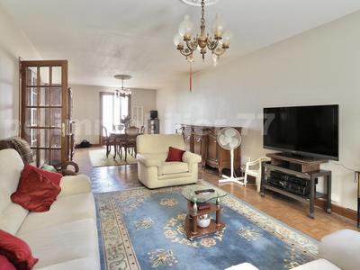 Maison traditionnelle - 154 m² - 7 pièces