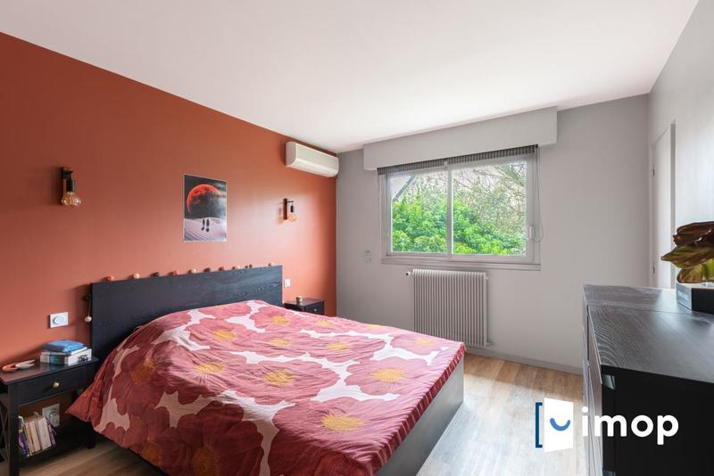 Maison - 161 m² - 6 pièces