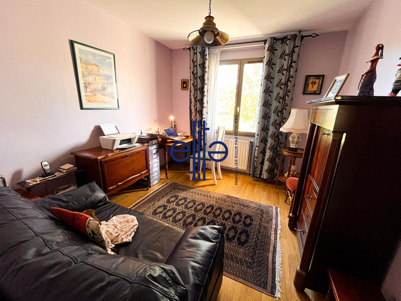 Maison - 138 m² - 5 pièces