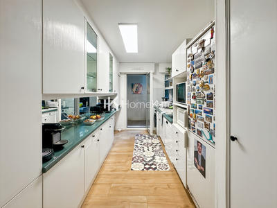 Appartement - 77 m² - 3 pièces