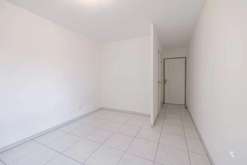 Appartement - 92 m² - 4 pièces