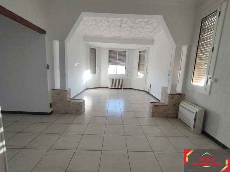 Maison - 111 m² - 6 pièces