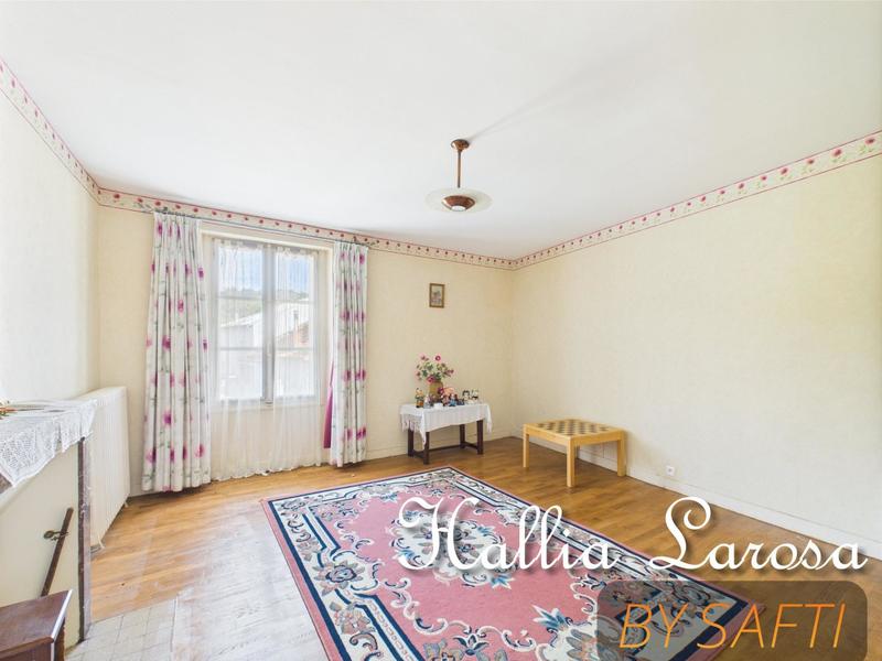 Maison - 93 m² - 4 pièces