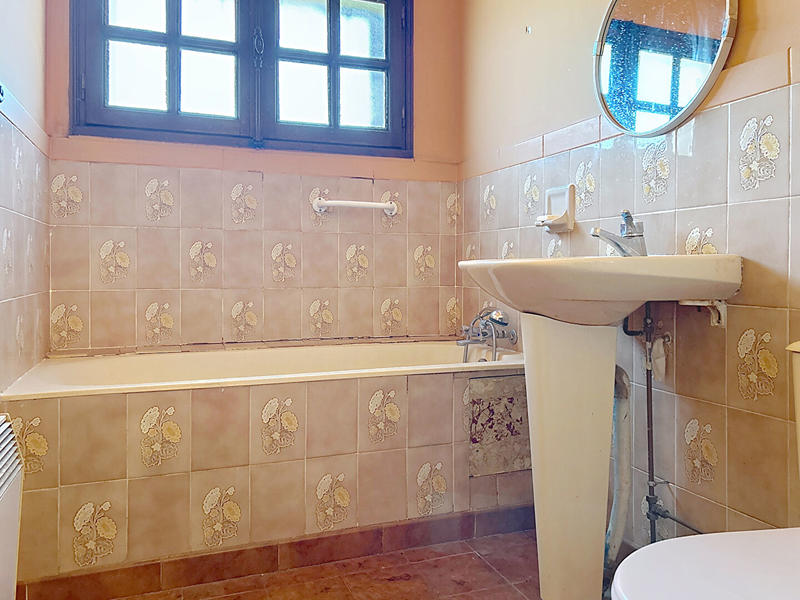 Maison - 95 m² - 5 pièces