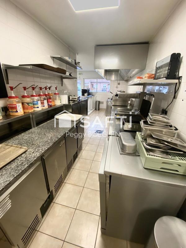 Local commercial - 70 m² - 4 pièces