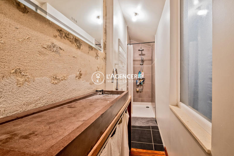 Appartement - 60 m² - 1 pièce