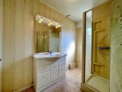 Villa - 95 m² - 5 pièces