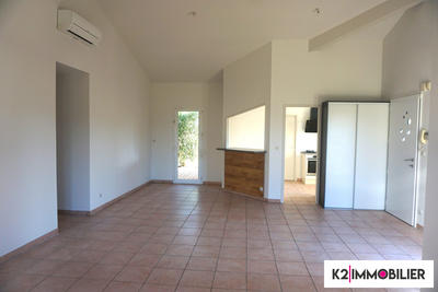 Maison - 104 m² - 5 pièces