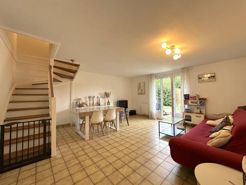 Maison - 77 m² - 4 pièces