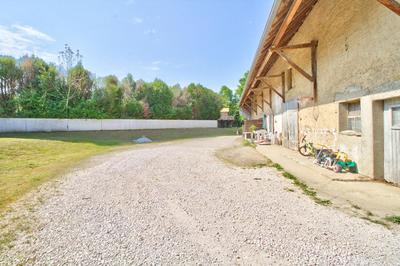 Maison - 179 m² - 9 pièces