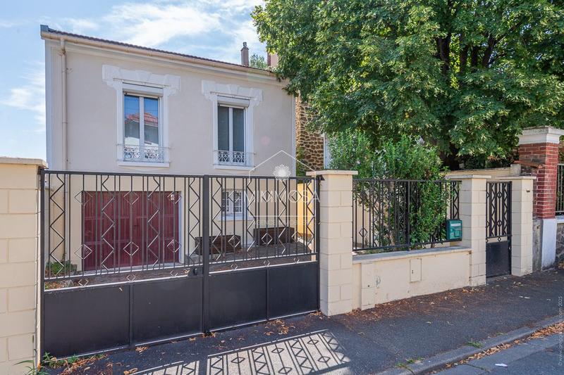 Maison - 125 m² - 5 pièces