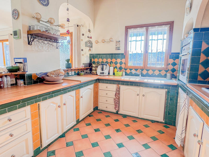 Maison - 166 m² - 6 pièces