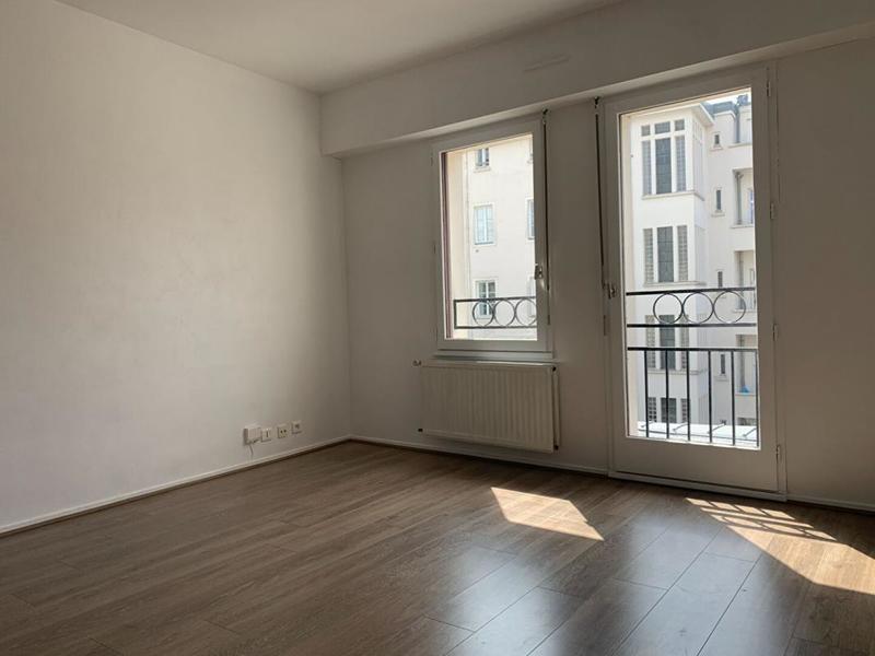 Appartement - 77 m² - 4 pièces