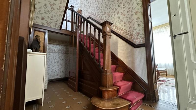 Maison bourgeoise - 110 m² - 4 pièces