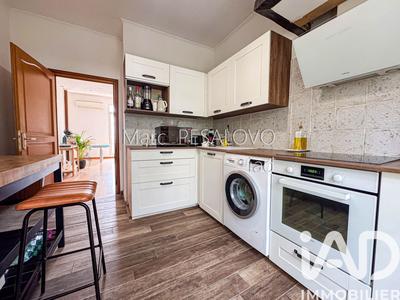 Appartement - 75 m² - 3 pièces