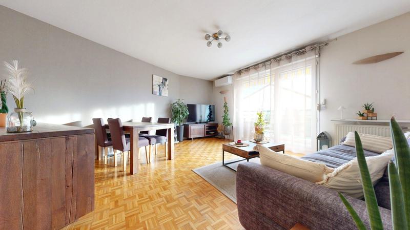 Appartement - 75 m² - 4 pièces